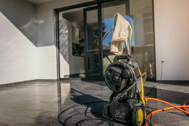 Best Sign and Awning Cleaning  in Mendota, IL